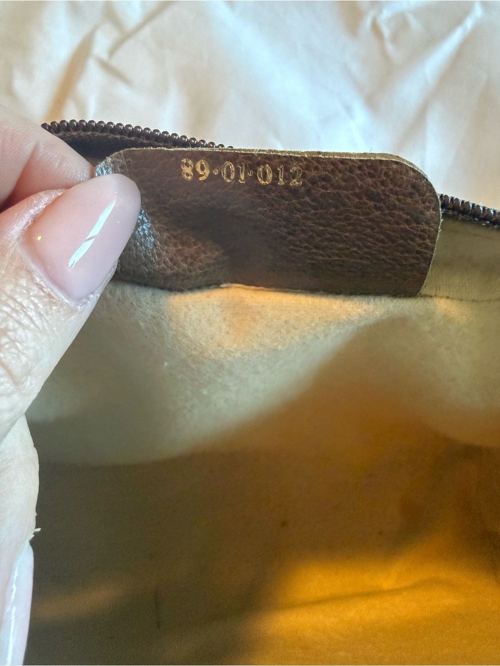 Vintage Gucci GG Supreme Web Stripe Crossbody Pouch | Excellent Condition - Picture 5 of 5